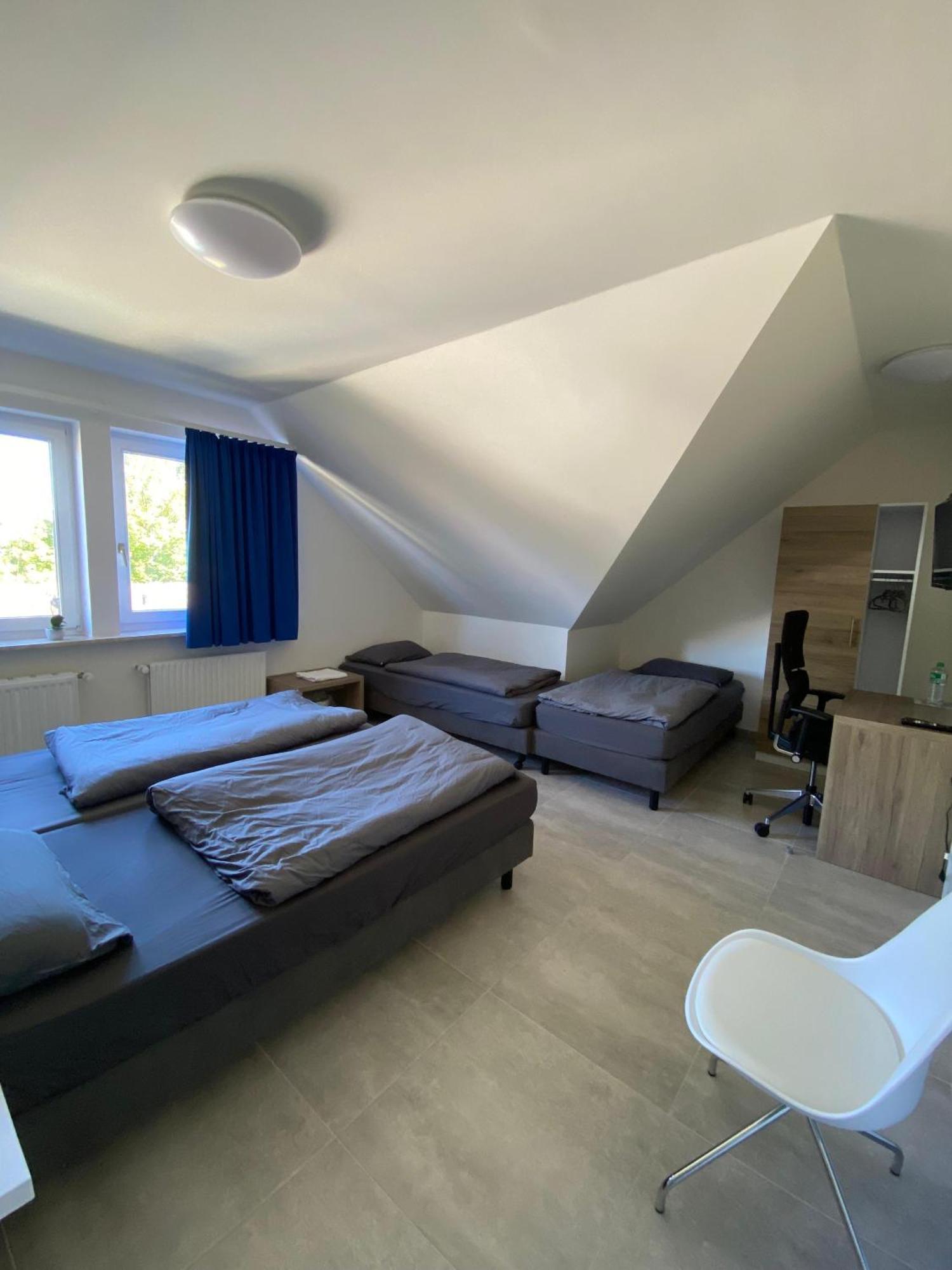 Mk Hostel Oyten - Free Wifi & Parking - 24H Check-In Esterno foto