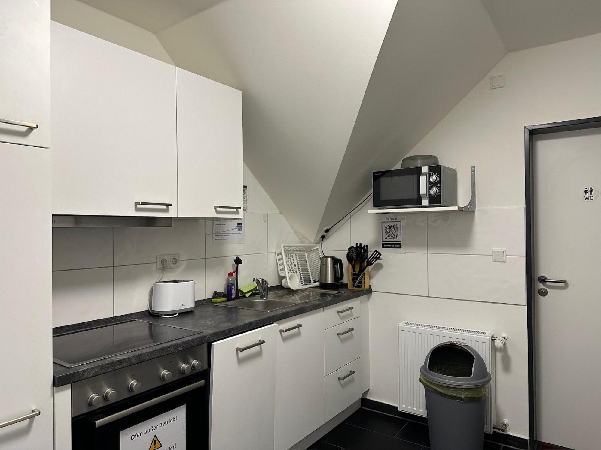 Mk Hostel Oyten - Free Wifi & Parking - 24H Check-In Esterno foto