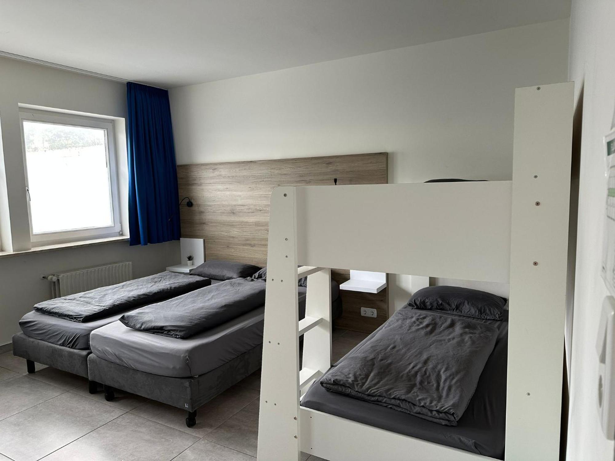 Mk Hostel Oyten - Free Wifi & Parking - 24H Check-In Esterno foto