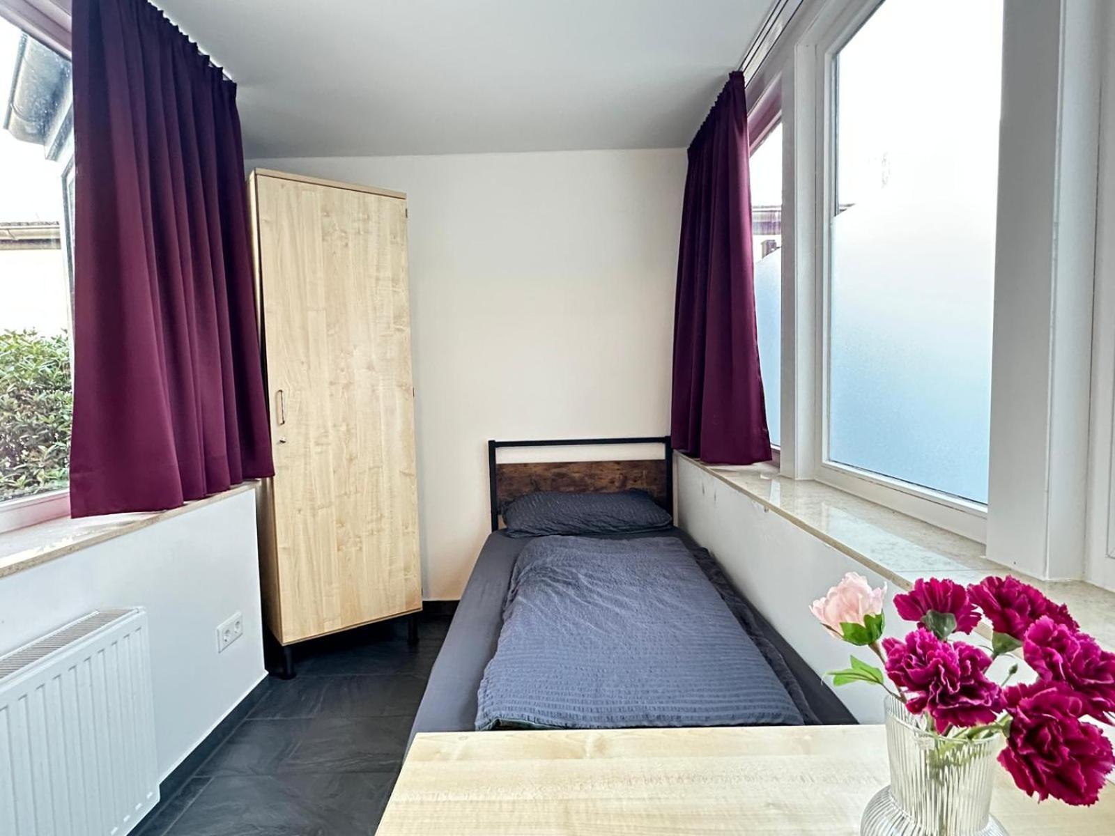 Mk Hostel Oyten - Free Wifi & Parking - 24H Check-In Esterno foto